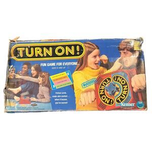 VTG 1977 Kenner Turn On Board Game General Mills 100% Complete! In Box! Nice!